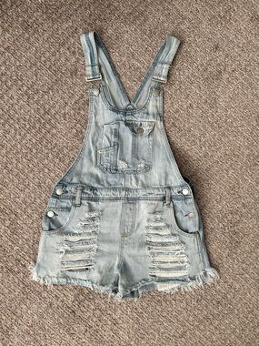Rue21 Light Blue Distressed Denim Short Overalls